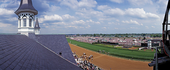 KYDerby_steeple