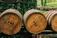 BourbonBarrelsRailsCropA