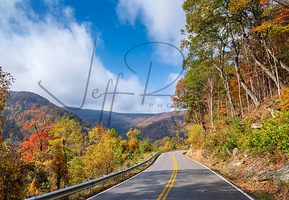 Fall_BlackMountain-2713_18x26