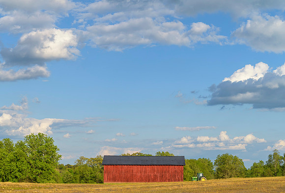 Red_Barn_Clouds-0679w