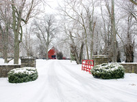 SnowyDriveRedBarn8498