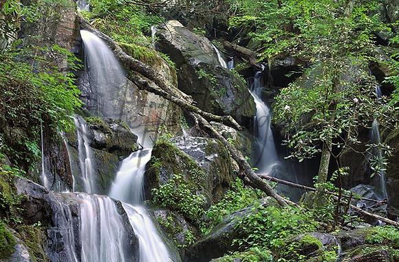 Waterfalls5135