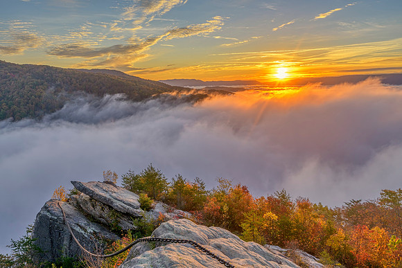 Chained_Rock_sunrise7463_16x24