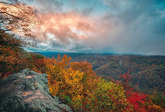 E_KY_overlook_storm3870 72final
