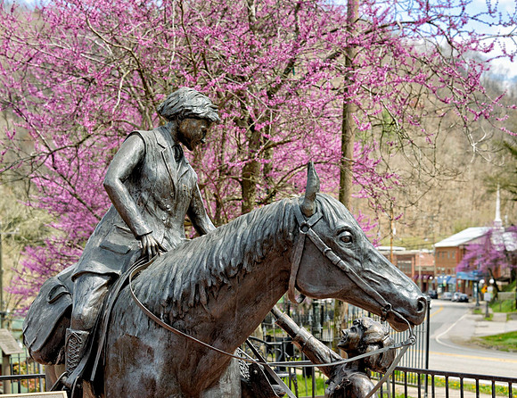 Spring_Mary_Breckenridge7162_20x26