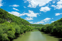 KY_CoverRiverPalisades-1730