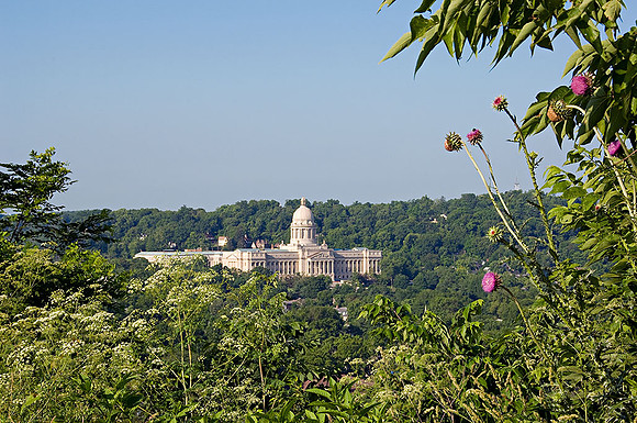 KY_CapitolFrankfort-3602w