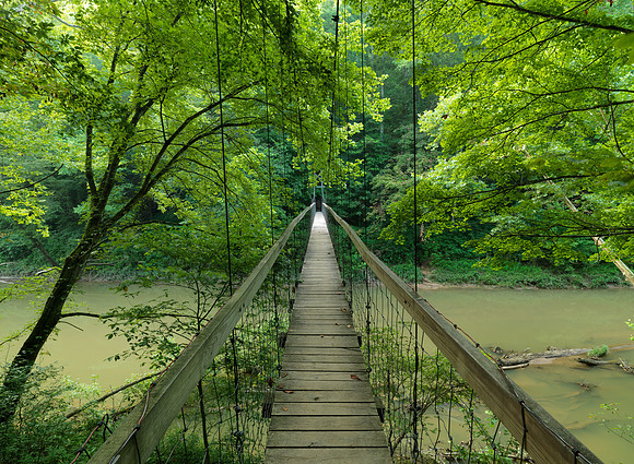 Gorge_SwingBridge_1219725