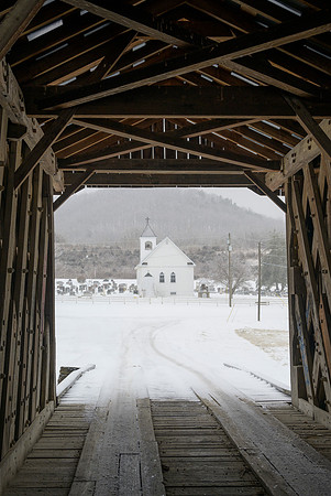 Snow_GoddardCoveredBridge-5819